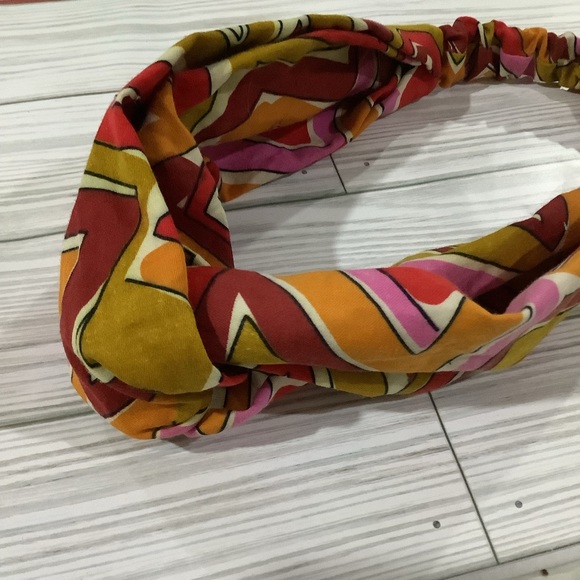 Handmade multicolored zigzag elastic fabric headband - Picture 3 of 4